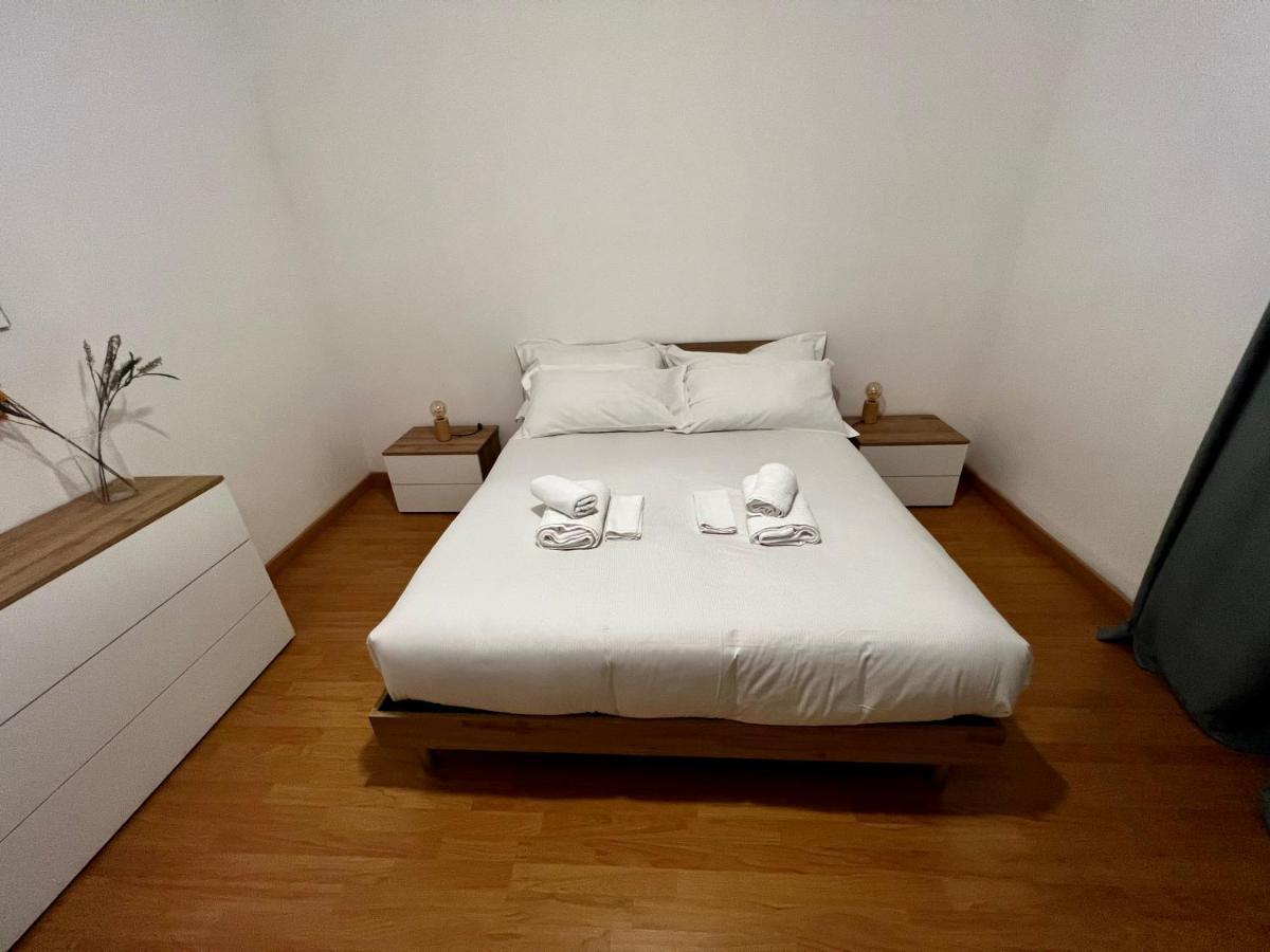 Conte Rosso Apartment Rome Exterior photo