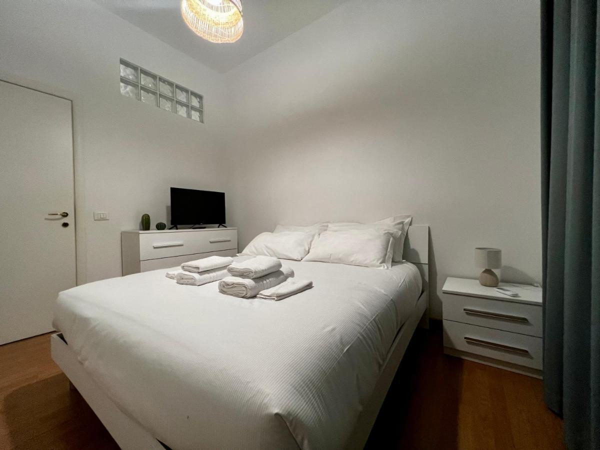 Conte Rosso Apartment Rome Exterior photo