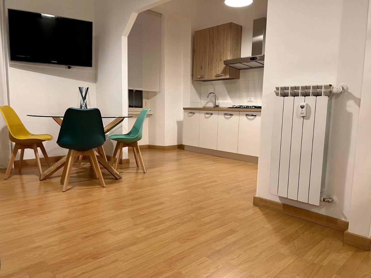 Conte Rosso Apartment Rome Exterior photo